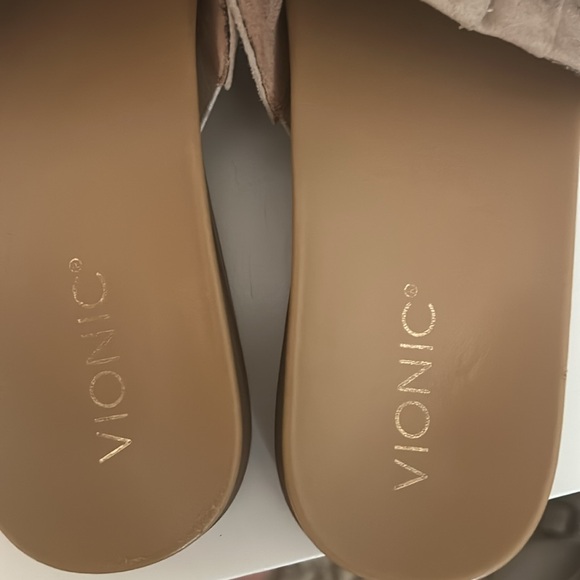 Vionic Suede Ruffle Slides 9 - Picture 6 of 7
